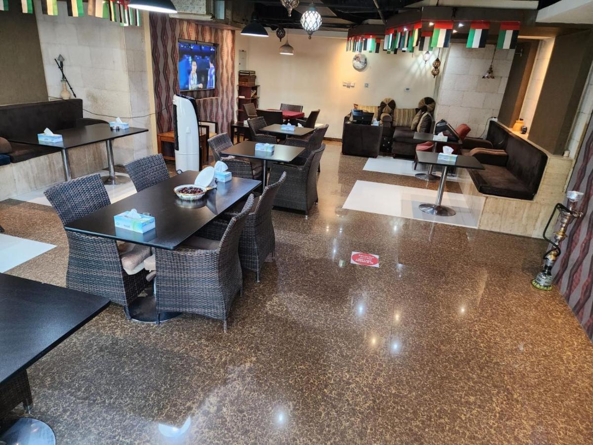Furnished Studio Apartment Near Business Bay Metro Station Dubai Exterior foto